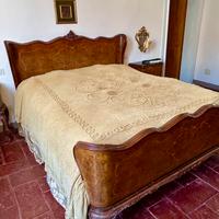 Camera da letto stile Chippendale