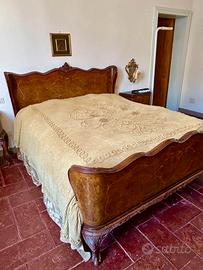 Camera da letto stile Chippendale