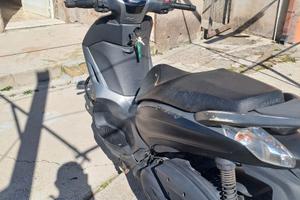 Piaggio beverly 350