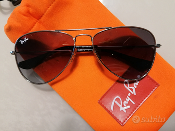 Occhiali ray-ban a goccia