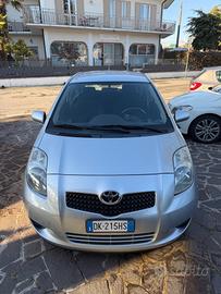 Toyota Yaris 1.4 D-4D 3 porte Sol