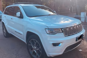 Grand Cherokee Overland