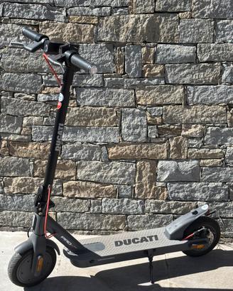 Monopattino elettrico Ducati Pro 1 Evo