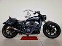 indian-scout-bobber-1130-total-black-restyling-u