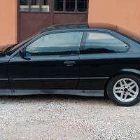 BMW 320i e36 mi coupé 1994