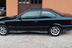BMW 320i e36 mi coupé 1994