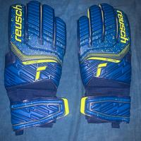 Guanti da portiere Reusch Attrakt Solid