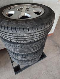 4 PNEUMATICI CON CERCHI IN LEGA