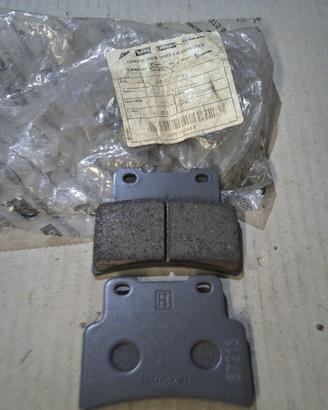 PASTIGLIE ANTERIORI RS DORSODURO APRILIA AP8133943