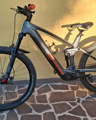 E-MTB CUBE, stereo Hybrid 140