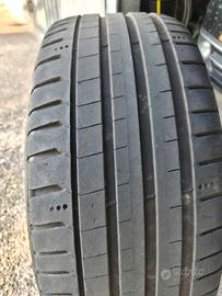 Gomme 245/45/18