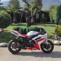 Yamaha r1