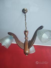 lampadario in legno a tre luci 