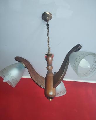 lampadario in legno a tre luci 
