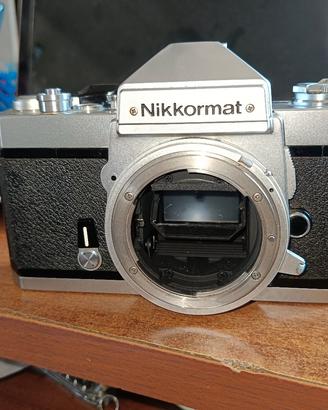 Nikon Nikkormat FT3 solo corpo