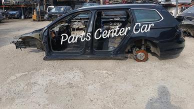 Scocca per taglio lamiera volkswagen passat 2020