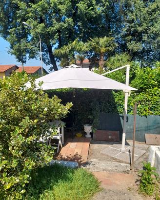 Ombrellone decentrato 3×3 + 4 Pesi inclusi