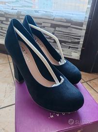 scarpe decolte scamosciate 