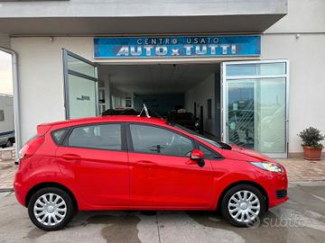 Ford Fiesta 1.4 5p. Bz.- GPL Titanium