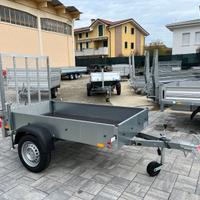 Carrello 650 o 750 kg con rampa e piedini stabiliz
