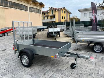 Carrello 650 o 750 kg con rampa e piedini stabiliz