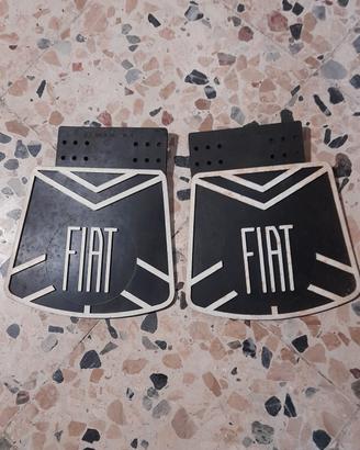 PARAFANGHI/PARASCHIZZI FIAT 