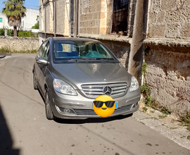 Mercedes b180