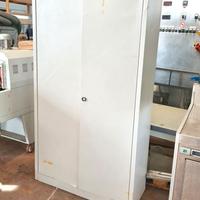 armadio porta attrezzi da magazzino usato