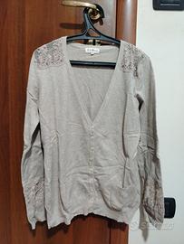 maglia con bottoni