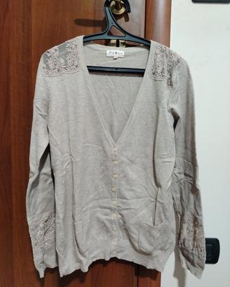 maglia con bottoni