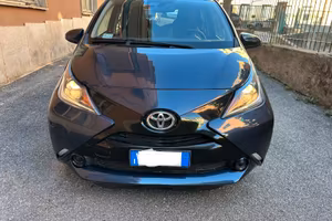 Toyota Aygo 1.0 VVT-i 69 CV 5 porte x-wave