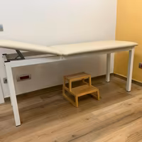 Lettino large per trattamenti