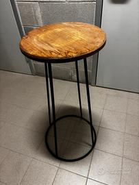 Tavolino alto / porta vaso – legno e ferro