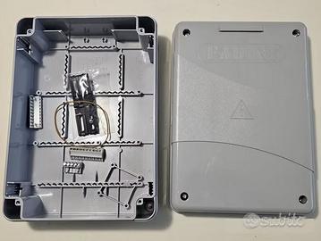 Scatola per centraline elettriche per cancelli