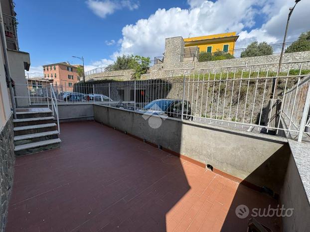 3 LOCALI A GENOVA