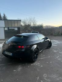 Alfaromeo brera