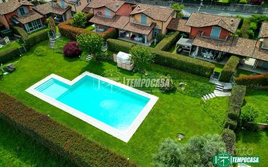 VILLA CON GIARDINO