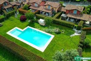 VILLA CON GIARDINO