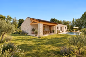 Villa di 140 m² con 5 locali e box auto doppio a D