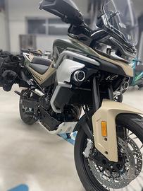 Cfmoto 800mt limited edition km zero