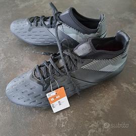 scarpini e pantaloncini rugby