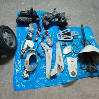 svariati pezzi vespa et2 50 