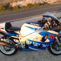 Suzuki gsxr 600