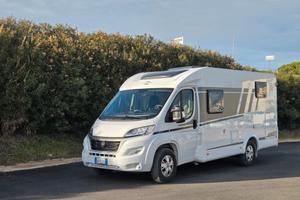 Semi integrale - Carado V337 PRO - 4 posti letto -