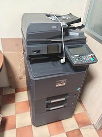 Stampante fotocopiatrice laser a colori kyocera