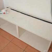 Mobile bianco con due scomparti – usato