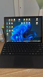 computer portatile + tastiera e caricatore incluso