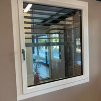 Finestra in pvc-alluminio (cod S66)