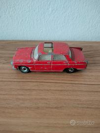 Modellino Dinky Toys 536 - Peugeot 404 berlina