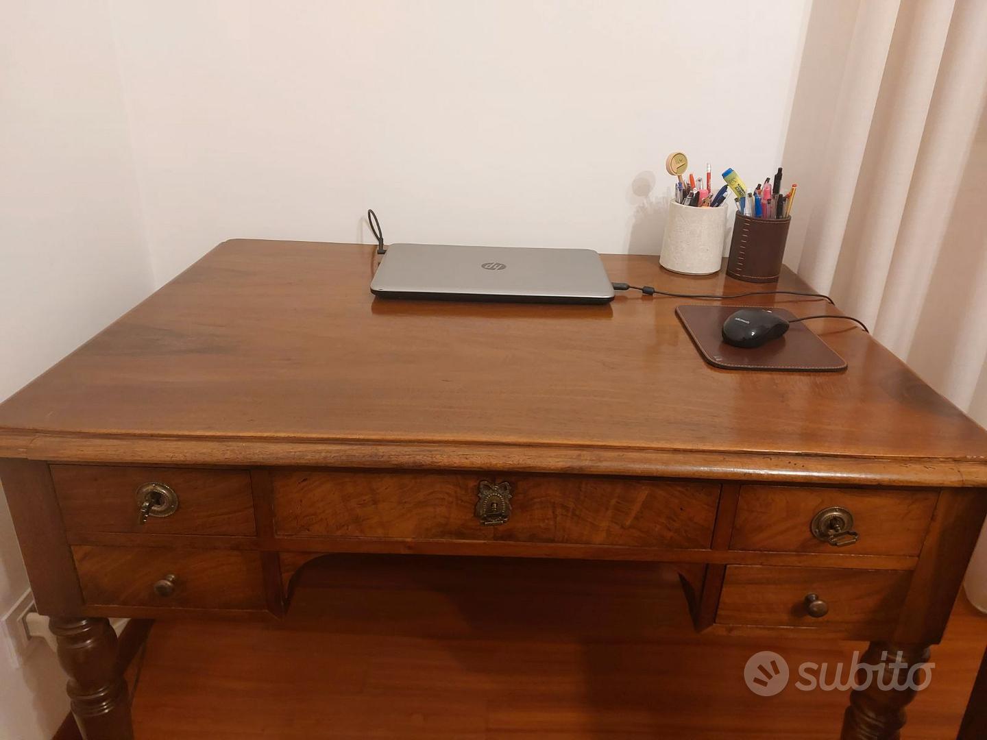 scrittoio scrivania 90x60 cm - Arredamento e Casalinghi In vendita a Pesaro  e Urbino